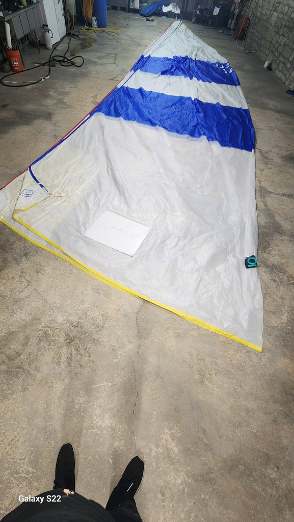 Symmetrical Spinnaker for Beneteau 36.7 by Quantum in Good Condition 44.8' SLU