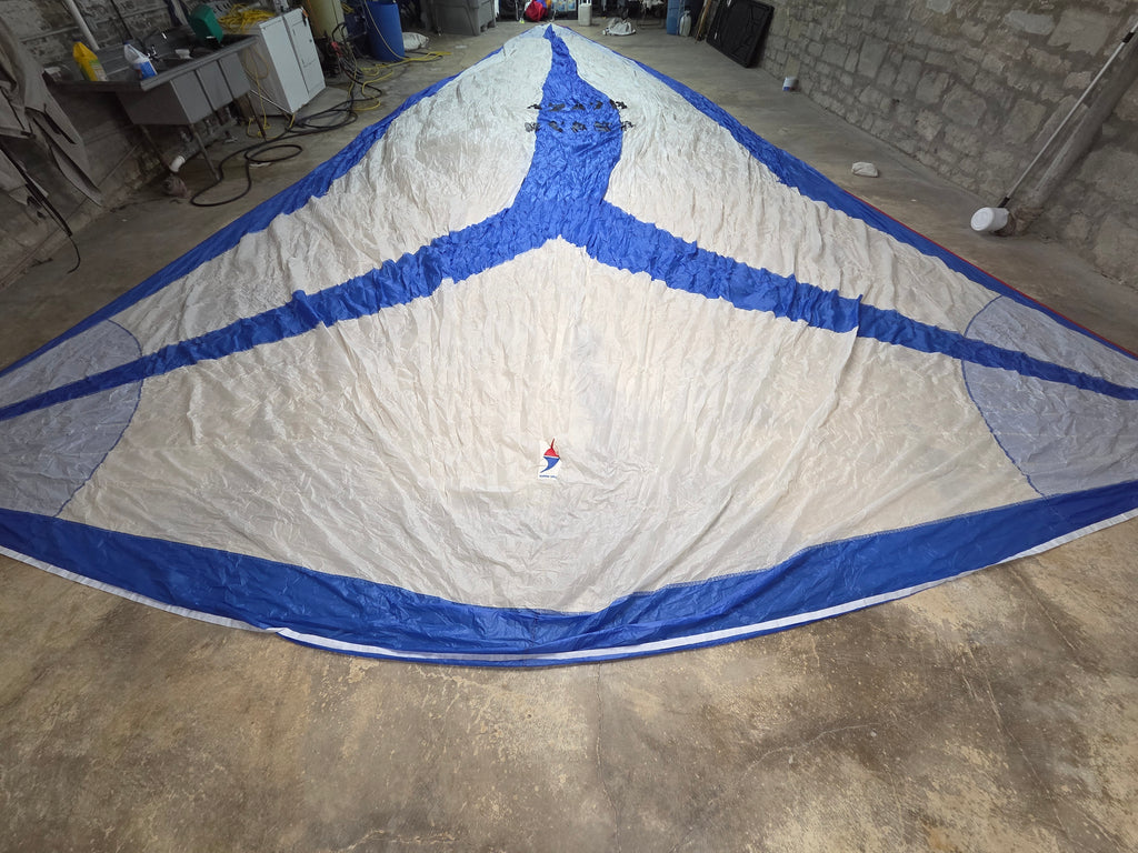 Symmetrical Spinnaker for Frers 33 by Shore Sails in Good Condition 44.5' SL