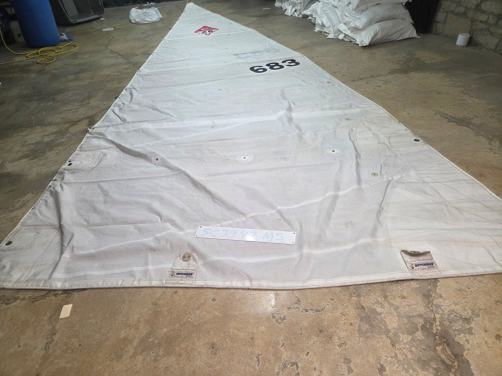 Dacron Main Sail for Cat 28 by Catalina Sails in Good Condition 30.2' Luff
