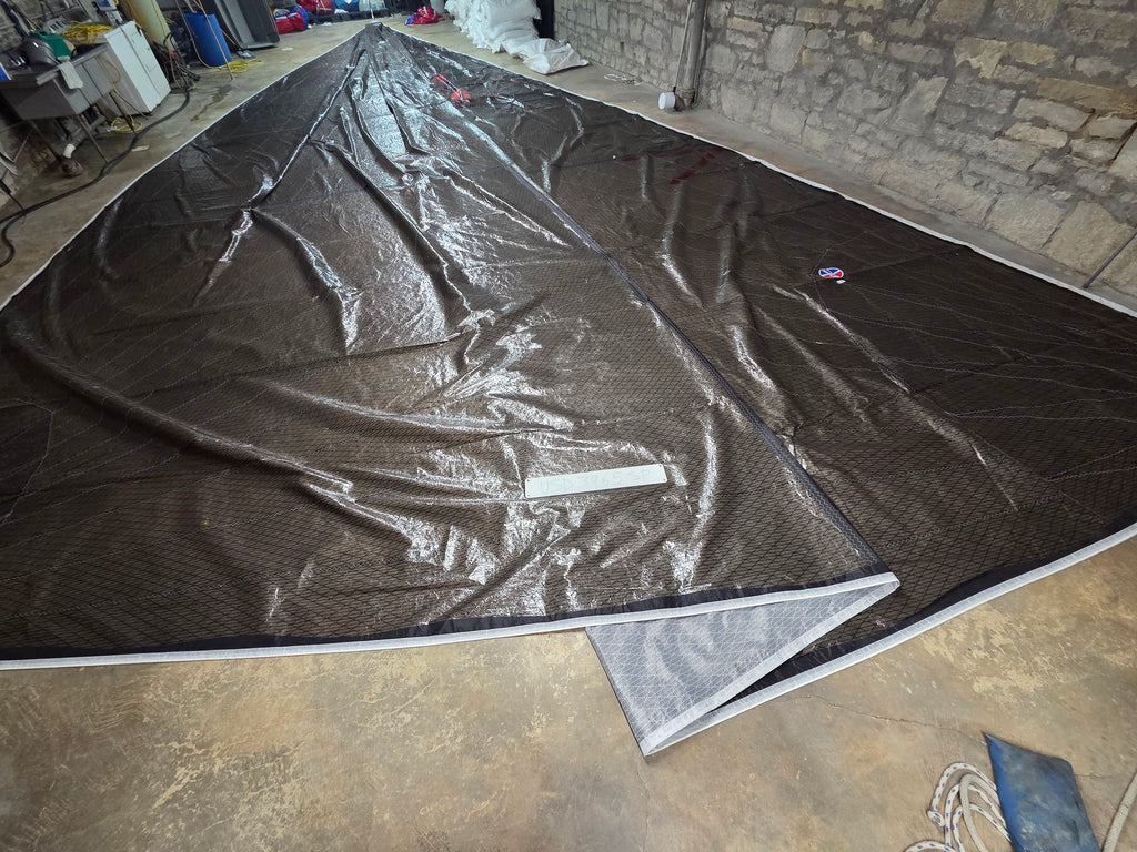 Carbon Laminate Code 0 in Excellent Condition by Ullman Sails 54.7' SL