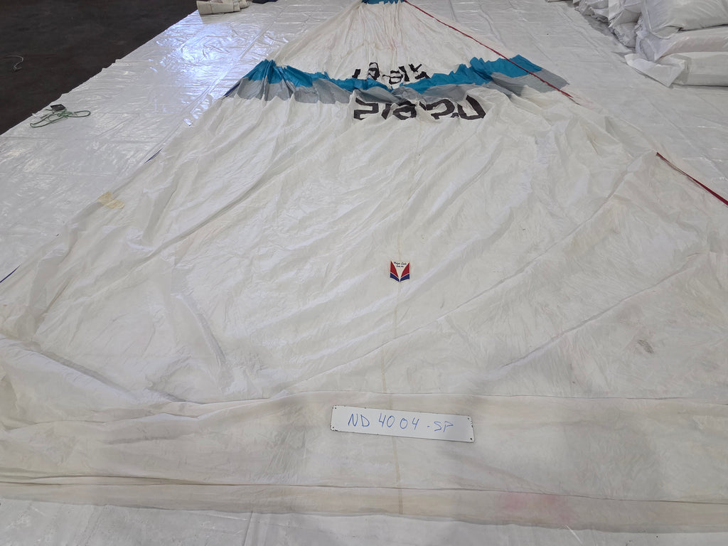 Symmetrical Spinnaker for Etchells 22 by Melges Sails in Fair Condition 27.3' SL