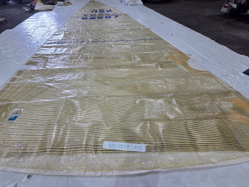 Carbon Mylar Kevlar Main Sail for Beneteau 40.7 by Doyle in Good Condition 48' Luff
