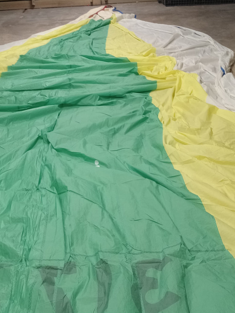 Symmetrical Spinnaker by North Sails for J 22 in Good Condition 28.5' SLU