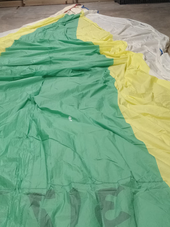 Symmetrical Spinnaker by North Sails for J 22 in Good Condition 28.5' SLU
