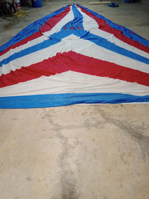 Symmetrical Spinnaker by North Sails in Good Condition 29' SLU
