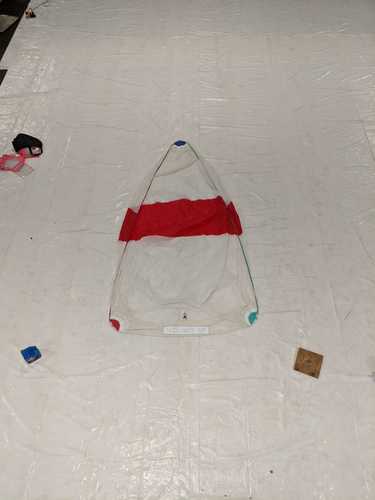 Symmetrical Vanguard Spinnaker by North Sails in Good Condition 13' SL