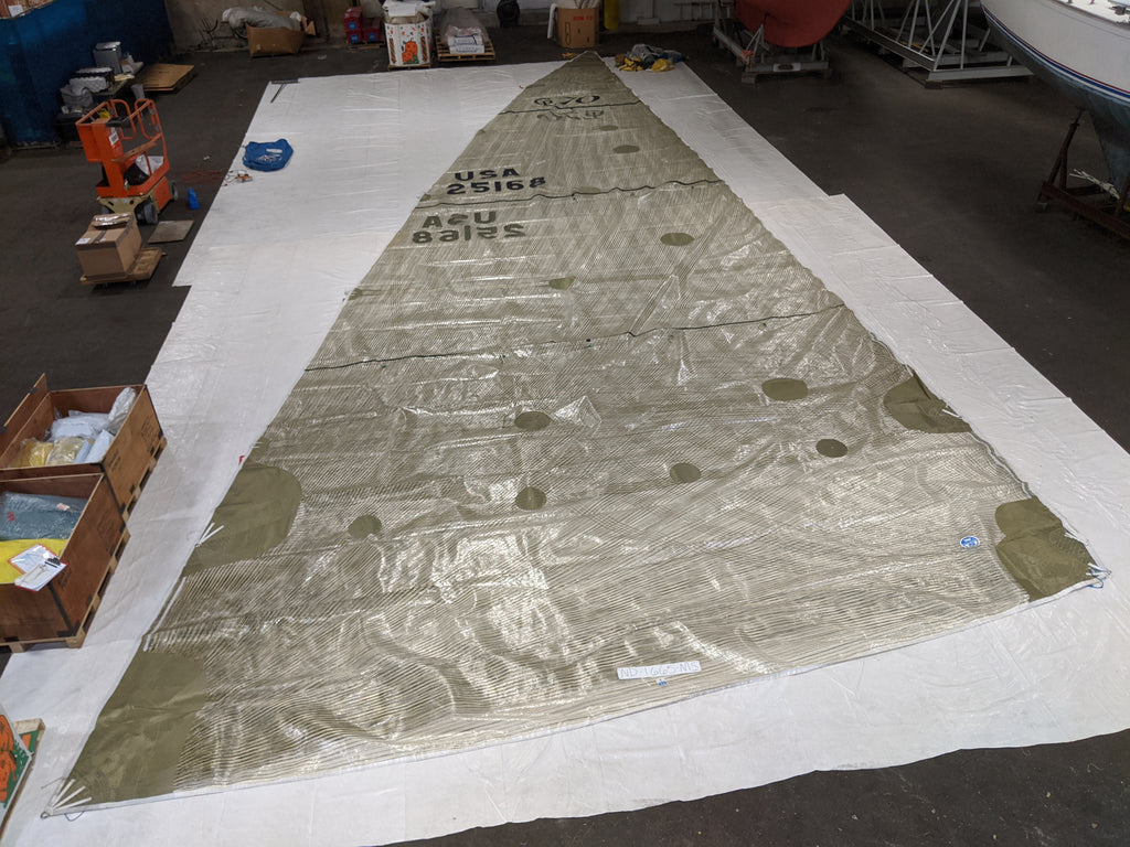 Mylar/Kevlar/Carbon Main Sail for GL 70 by North Sails in Good Condition Good 63.2' Luff