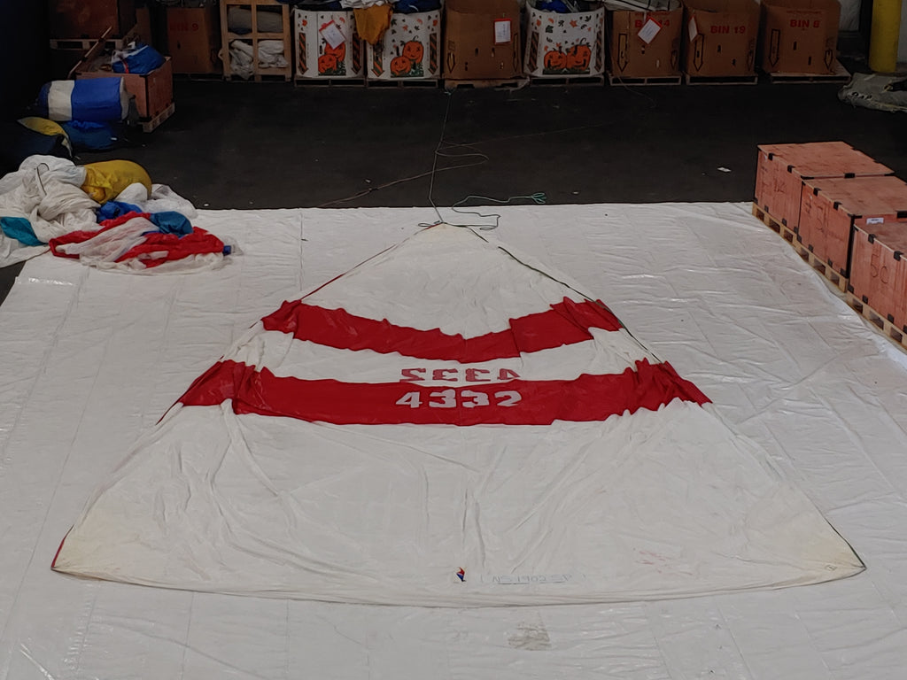Symmetrical Spinnaker for J24 by Shore Sails in Good Condition 26.5' SL